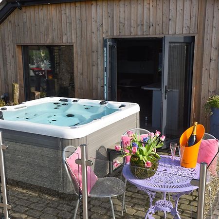 Air Maison - The Cow Shed Wow Factor Countryside Retreat Westbourne  Ngoại thất bức ảnh
